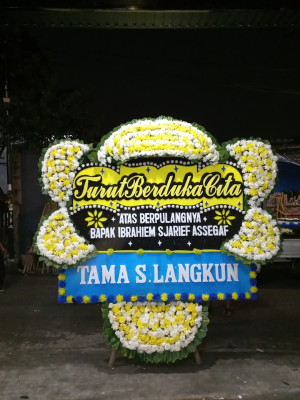 Papan Bunga Duka di Malangbong