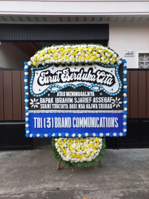 Papan Bunga Duka di Malangbong